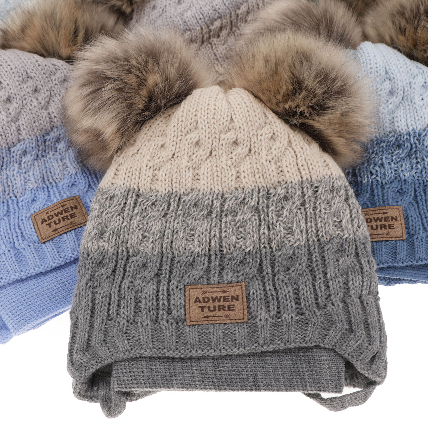 Ensemble d'hiver garçon: bonnet et écharpe, blanc, avec deux pompons, Platon