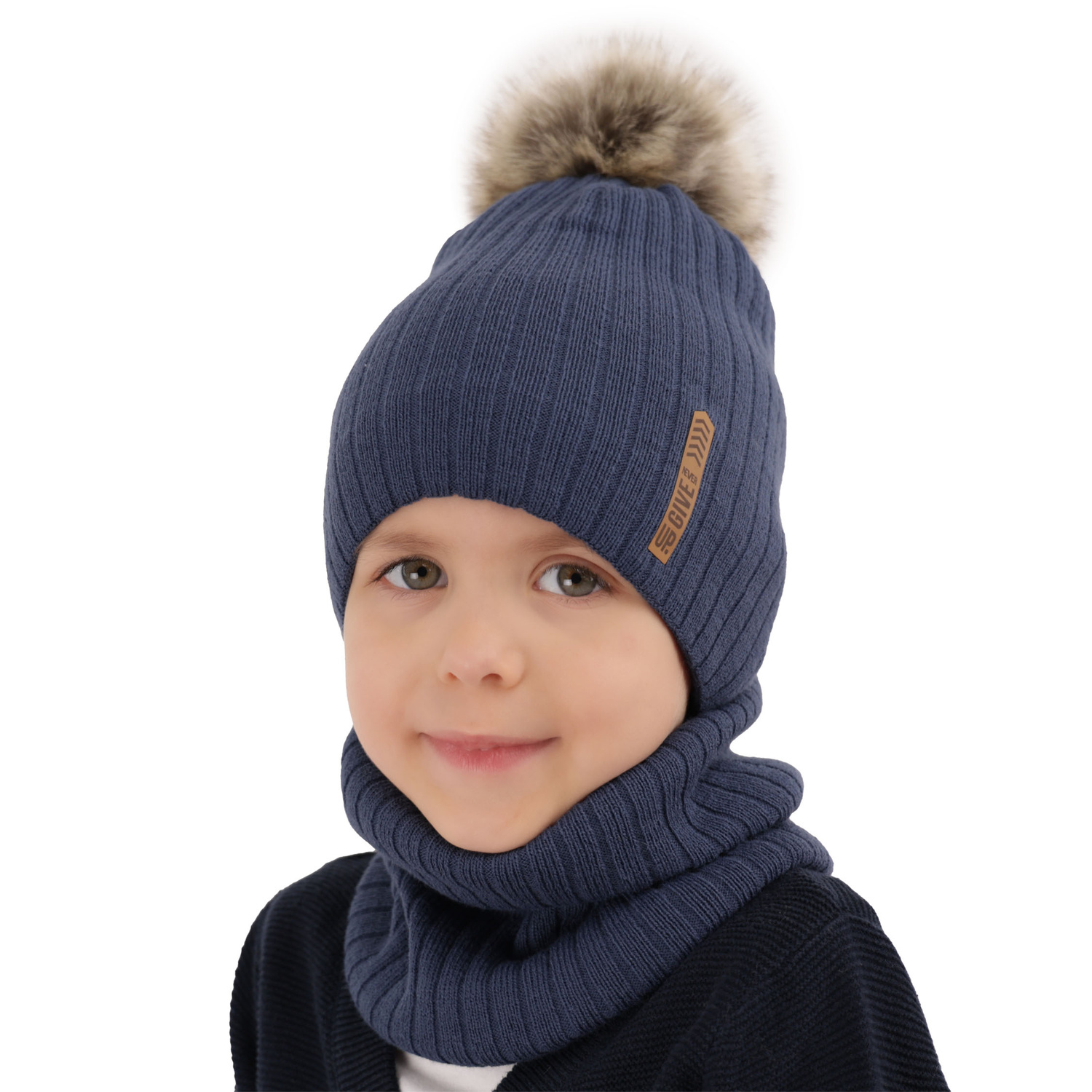Ensemble d'hiver garçon: bonnet et snood, gris, avec pompon, Kalen
