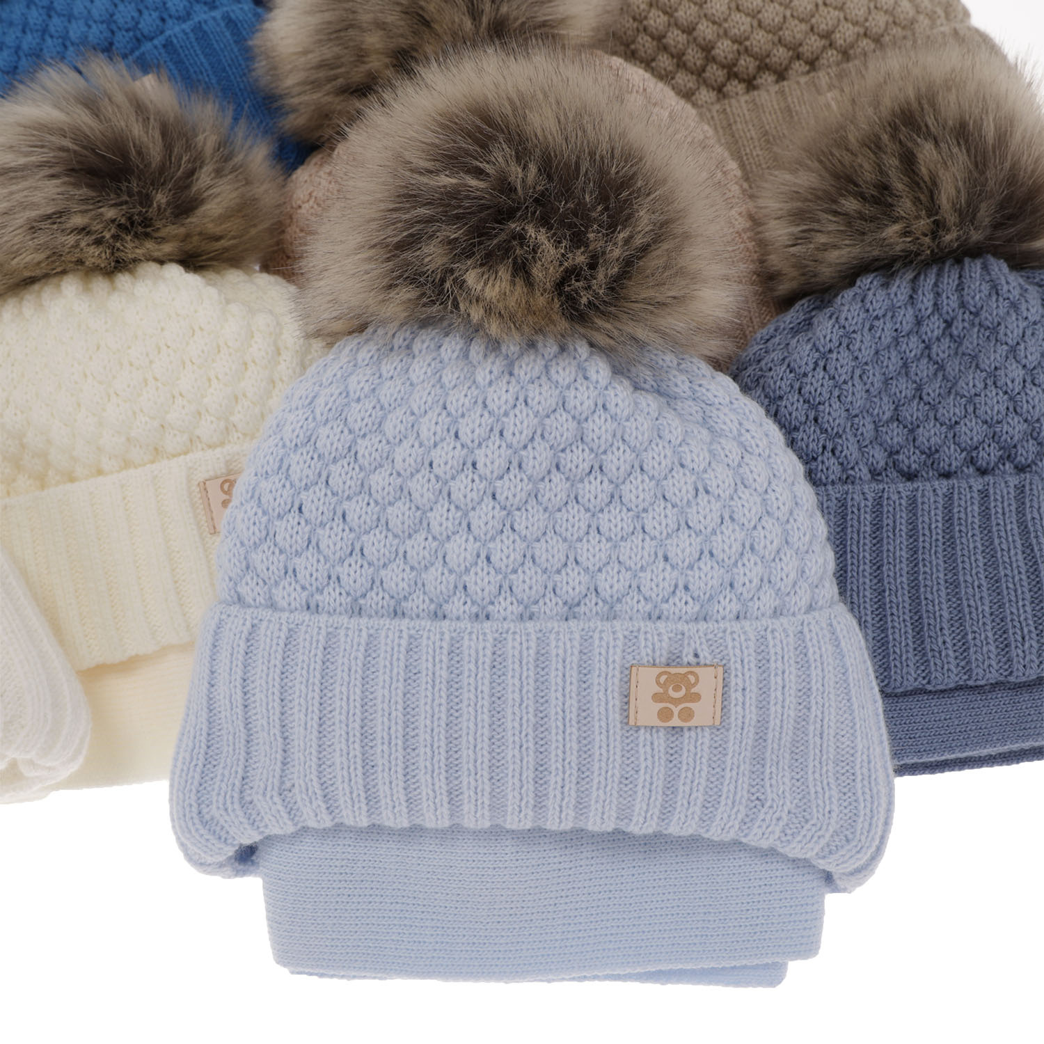 Ensemble d'hiver garçon: bonnet et écharpe, gris, avec pompon, avec liens, Norberto