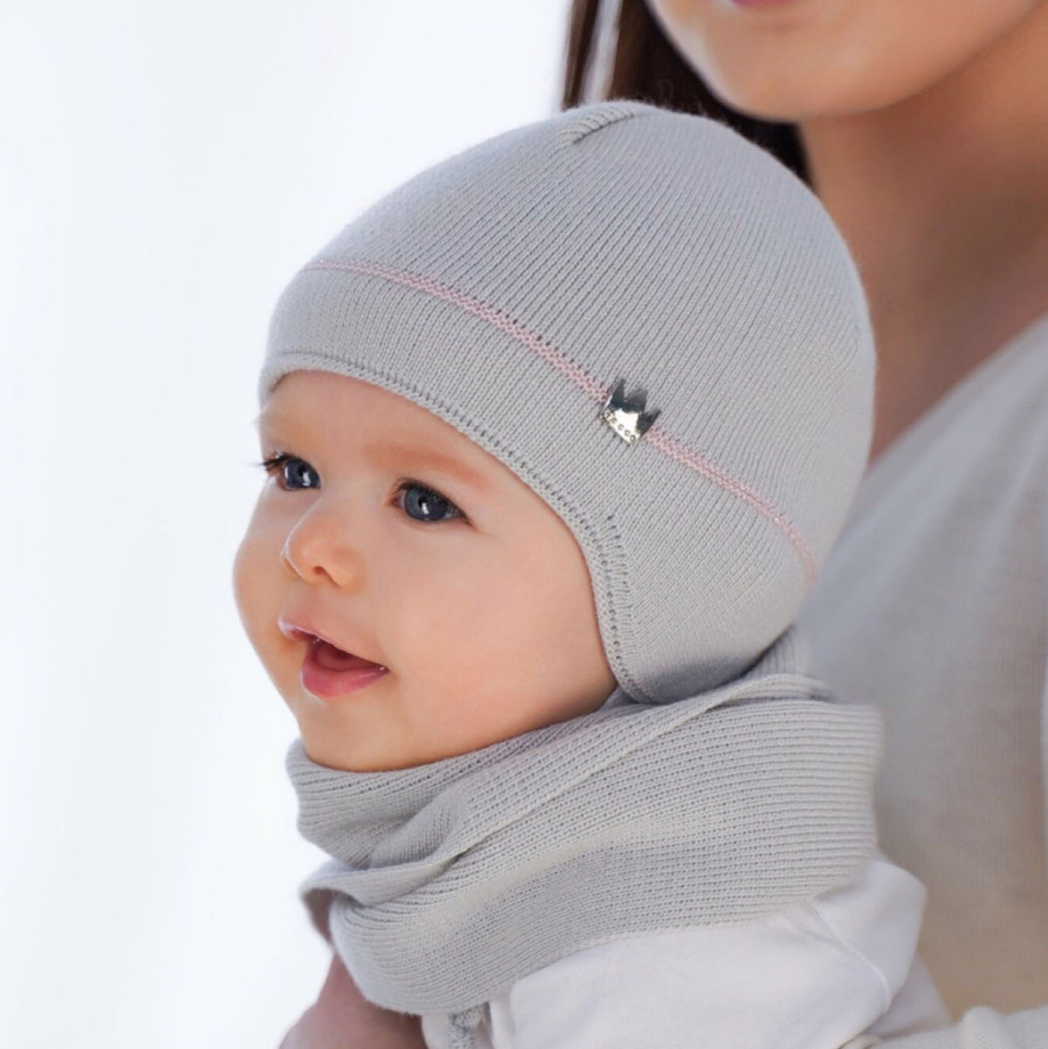 Ensemble d'hiver fille: bonnet et écharpe, beige, avec liens, Elina