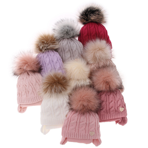 Meisjes winter set muts en sjaal, roze, met garen pompon, Morena