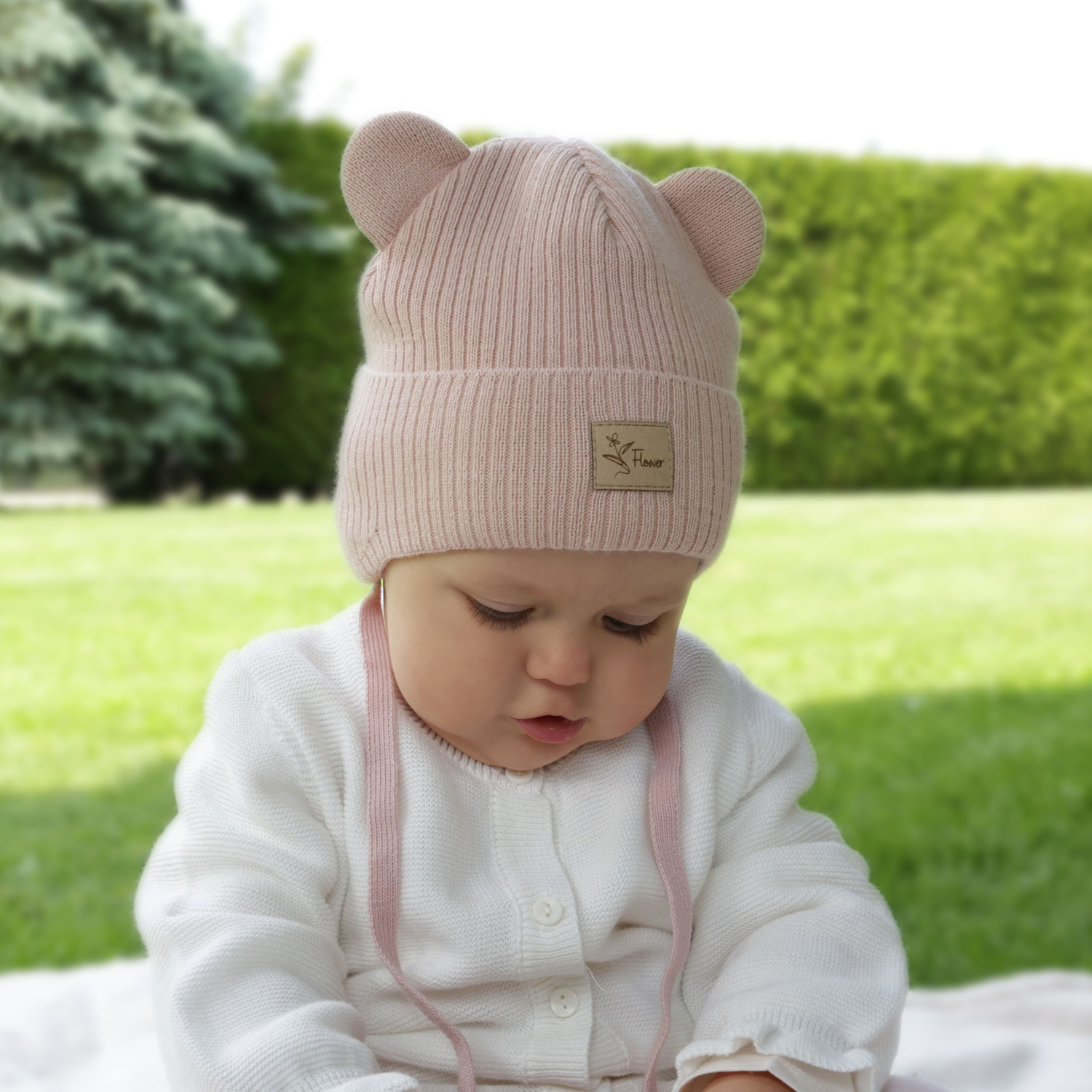 Meisjes herfst/lente muts, cremekleurig, met bindkoorden, Djona