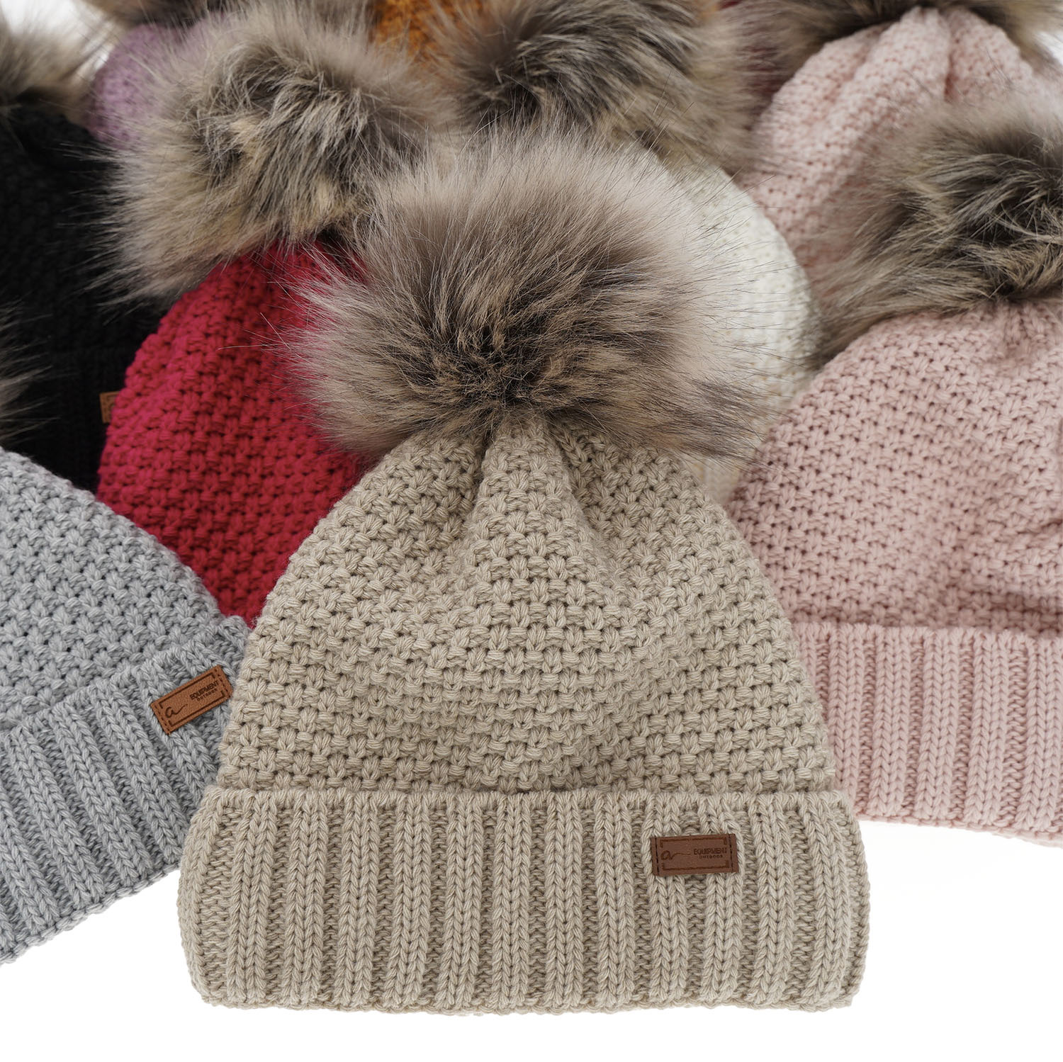 Meisjes wintermuts, crème, met garen pompon, Pola