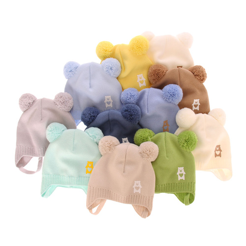 Bonnet automne/printemps garçon, beige, avec deux pompons, avec liens, Barney