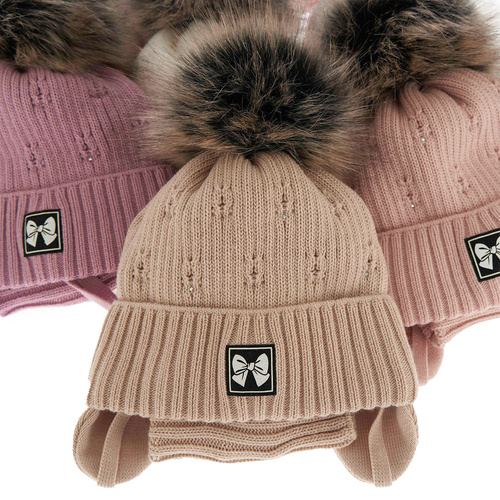 Ensemble d'hiver fille: bonnet et snood, crème, avec pompon, Kinia