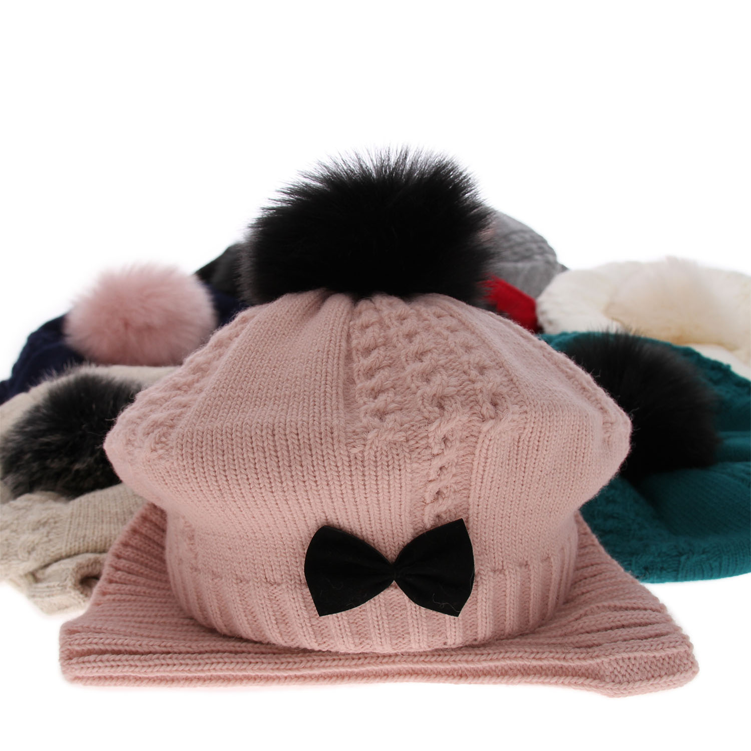 Meisjes winter set muts en buissjaal, lichtgrijs, met garen pompon, Amora