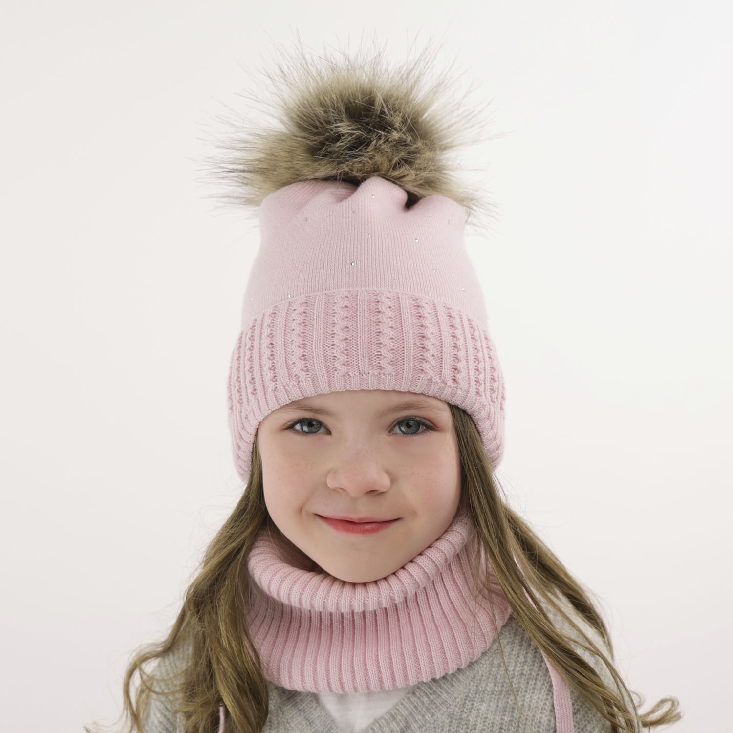Ensemble d'hiver fille: bonnet et snood, lilas, avec liens, avec pompon, Renia