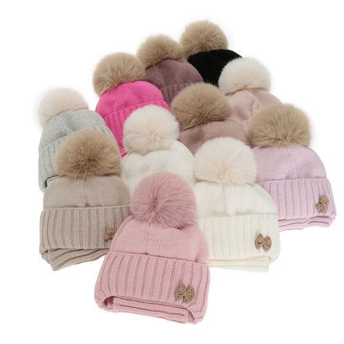 Ensemble d'hiver fille: bonnet et snood, crème, avec pompon, Talena