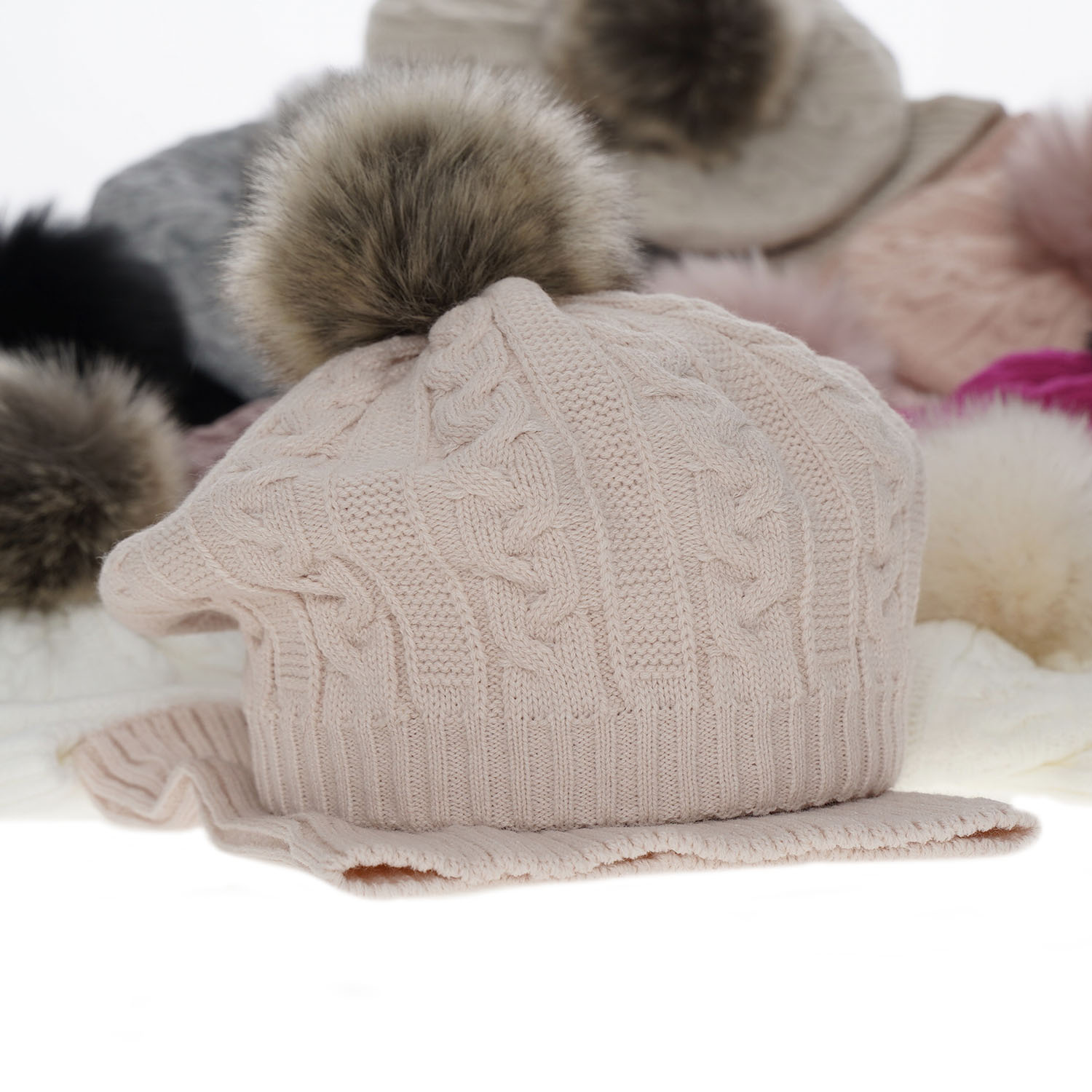 Ensemble d'hiver fille: beret et snood, gris, avec pompon, Koffi