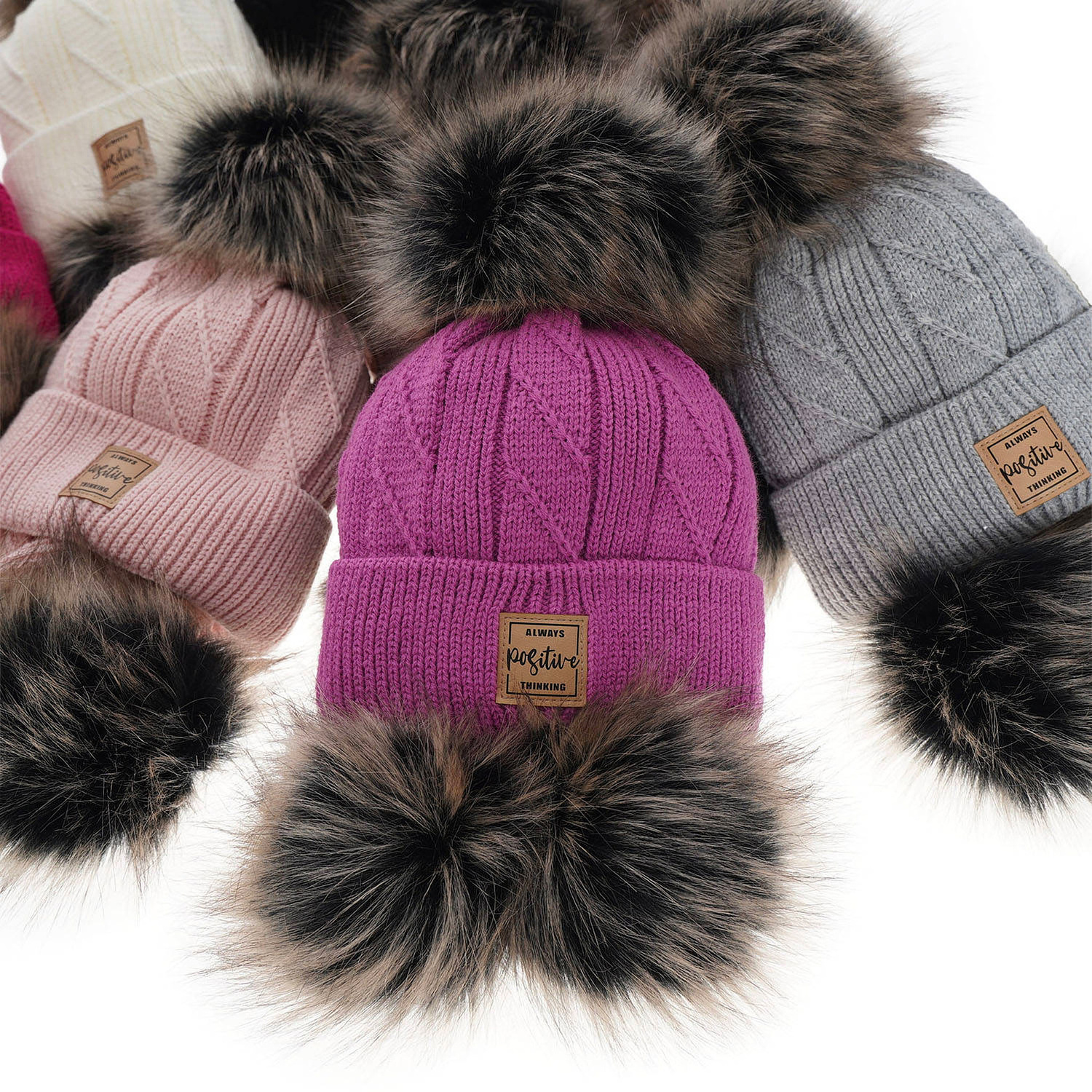 Ensemble d'hiver fille: bonnet et écharpe, rose, avec deux pompons, Gabriela