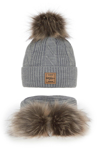 Ensemble d'hiver fille: bonnet et écharpe, gris, avec deux pompons, Gabriela