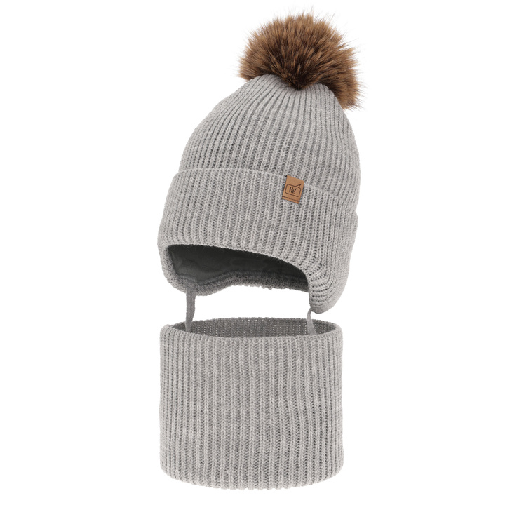 Ensemble d'hiver garçon: bonnet et snood, gris clair, avec pompon, avec liens, Zico
