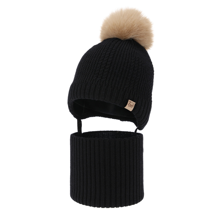 Meisjes winter set (muts en buissjaal), zwart, 100% Merino Wol, gevoerd met wollen fleece, met bindkoorden Danielle