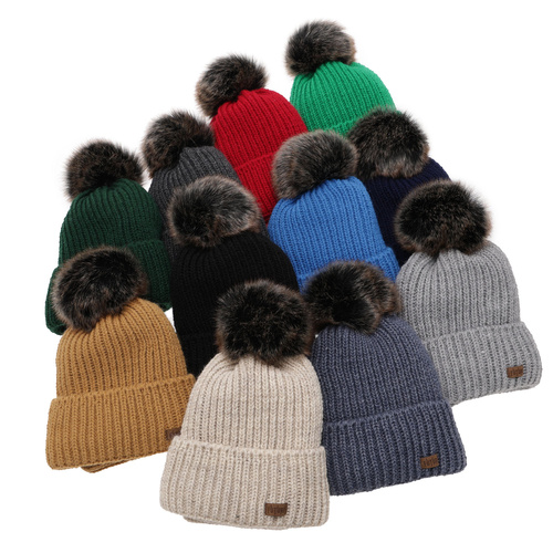 Ensemble d'hiver garçon: bonnet et snood, gris foncé, avec pompon, Wonder