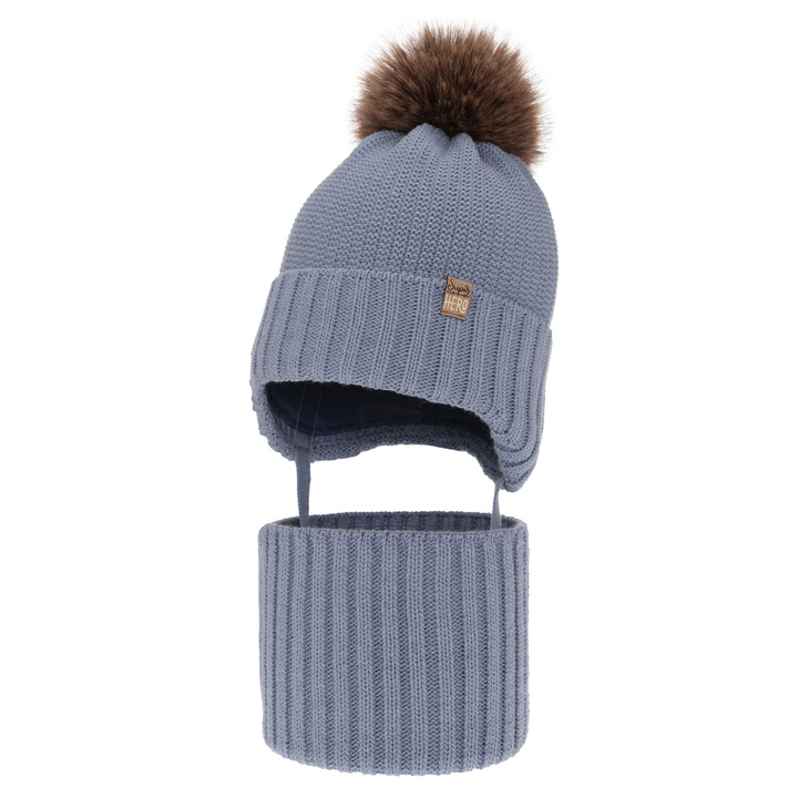 Ensemble d'hiver garçon: bonnet et snood, bleu clair, avec pompon, avec liens, Kayen