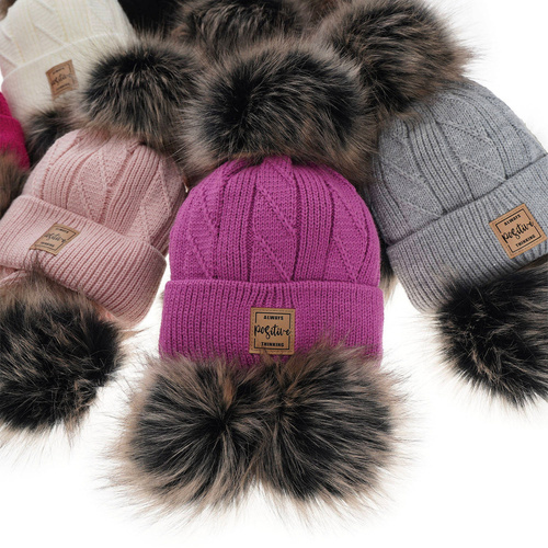 Ensemble d'hiver fille: bonnet et écharpe, rose, avec deux pompons, Gabriela