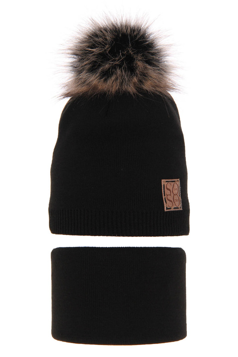 Meisjes winter set muts en buissjaal, zwart, met garen pompon, Apolinka
