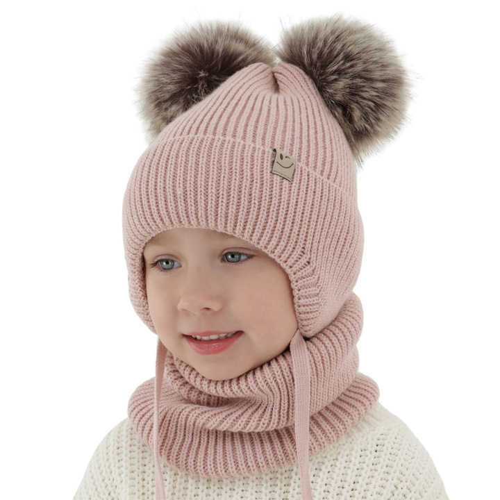 Ensemble d'hiver fille: bonnet et snood, rose, avec deux pompons, avec liens, Zori
