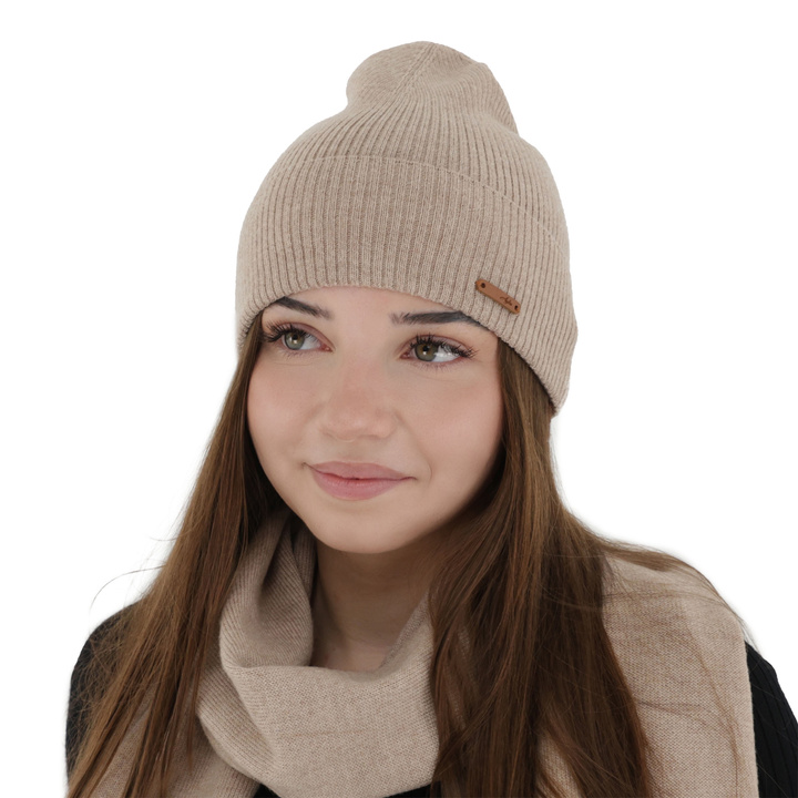 Dames herfst/winter muts, beige, 100% Merino Wol, Flerra