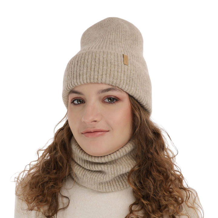 Ensemble d'hiver fille: bonnet et snood, beige, Edila